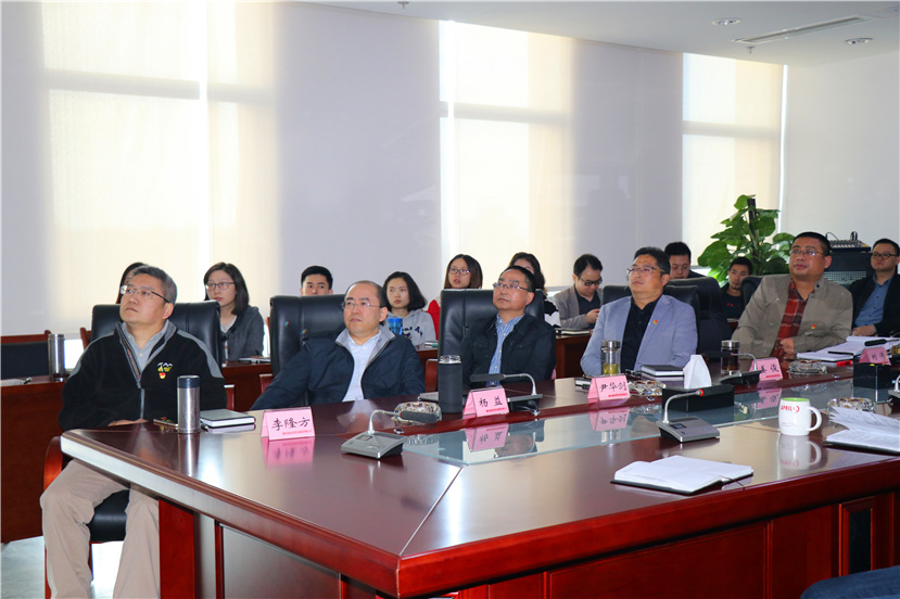 2017年10月18日不忘初心 砥砺奋进 建投集团干部员工收看十九大开幕盛况3 2017年10月18日不忘初心 砥砺奋进 建投集团干部员工收看十九大开幕盛况3