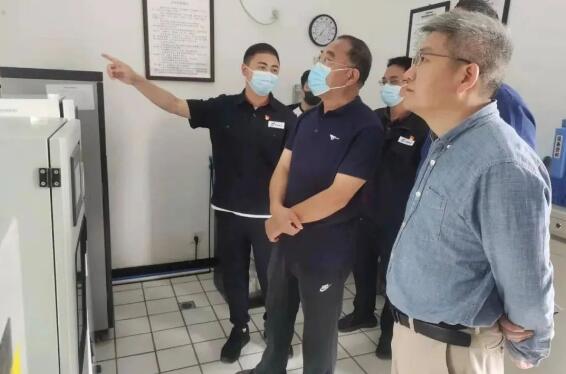 压实安全责任 严守安全红线——市国资委检查欧美成人片
安全生产